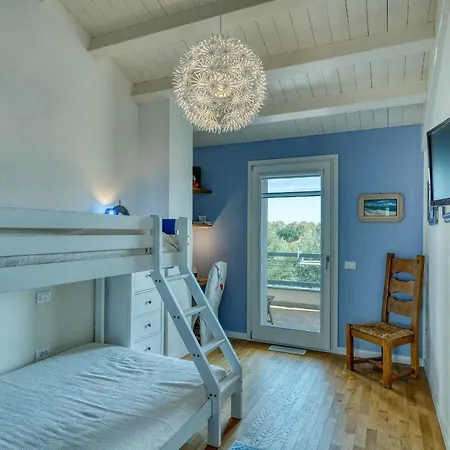 La Casa Degli Ulivi In Con Patio * Quartu SantʼElena